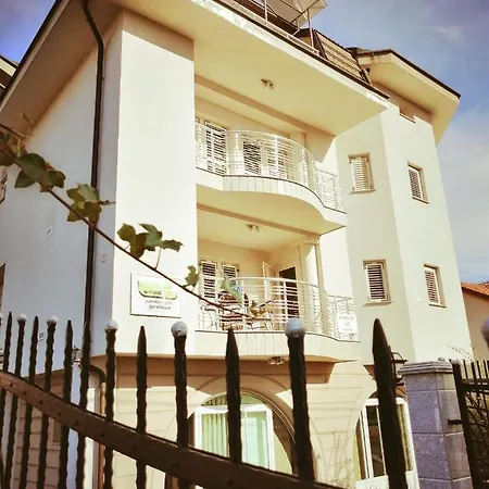 Jelic * Теслич